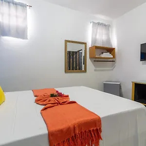 https://villa-dajuda-hospedagem.hotelsportoseguro.com